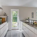 Semesterbostad Kringfod - 590m From The Sea By Interhome *